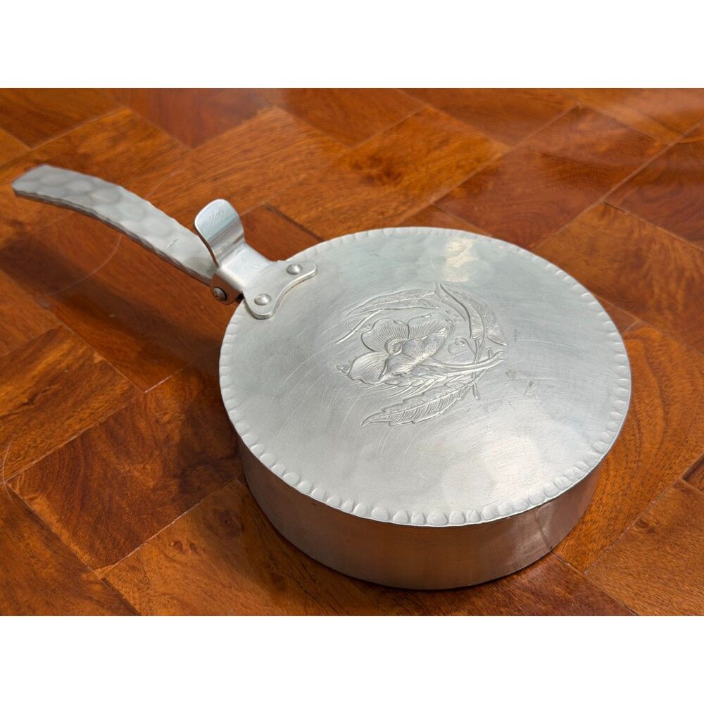 Hand Forged Everlast Metal Silent Butler Crumb Catcher Ash Receiver - Model 552